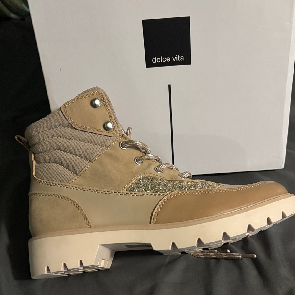 Dolce Vita Beige Glitter Lace-Up Trail Boot